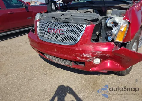 2013 GMC Yukon Denali z USA, uszkodzony, nr VIN 1GKS1EEF4DR312778